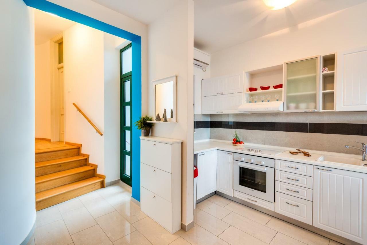 Villa Croatica Apartments Zaboric Exteriör bild